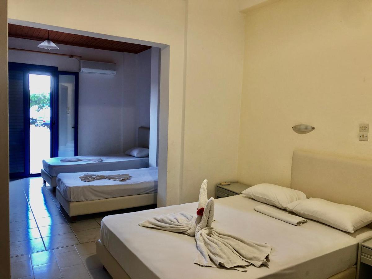 Flisvos Rooms Frangokastello Exterior foto